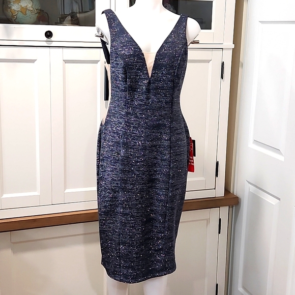 MARINA DRESS - Picture 1 of 9